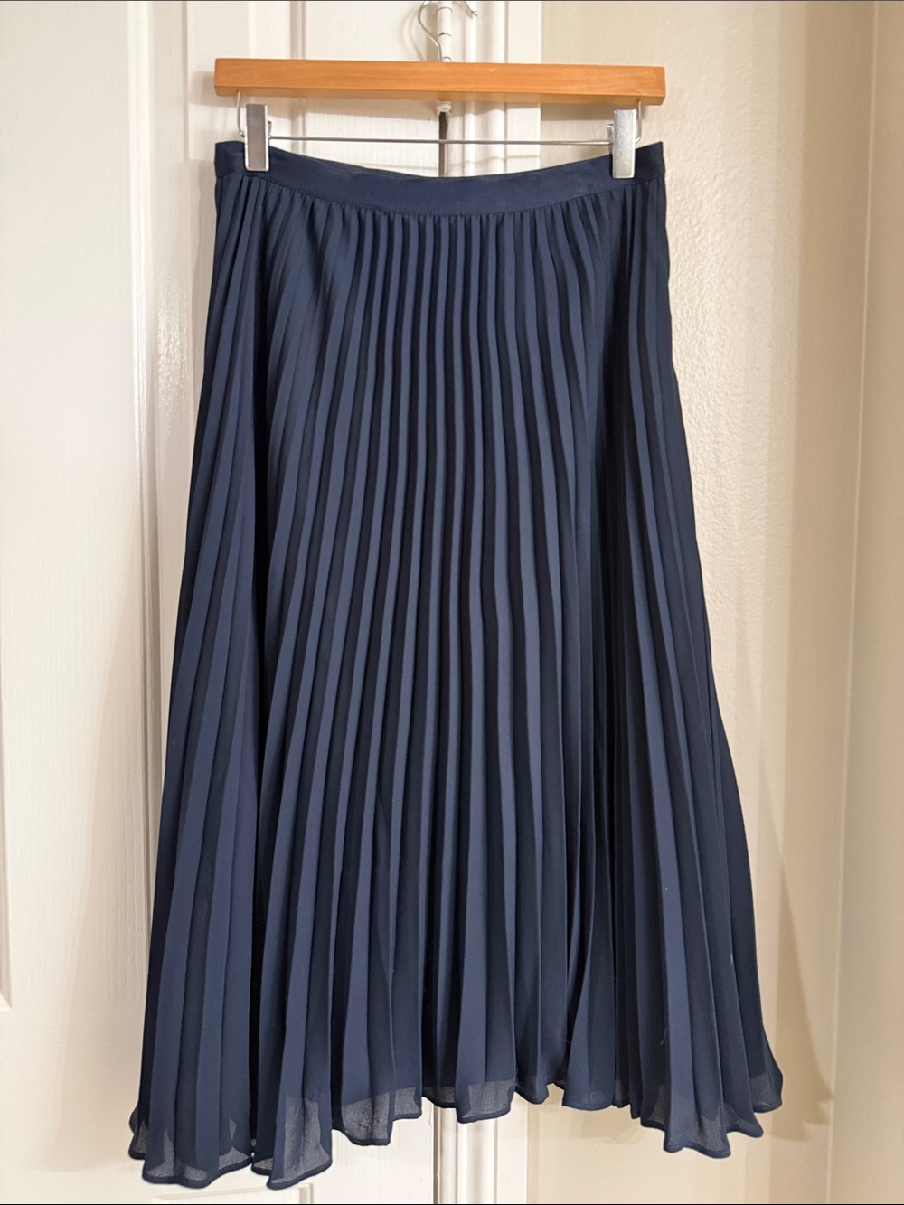 Women's Navy Pleated Midi Skirt